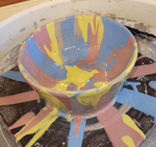 POTTERY BEG/INT ~Tie Dye BOWL~