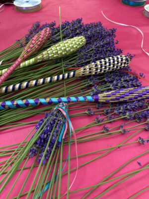 TRAVEL – LAVENDER WANDS